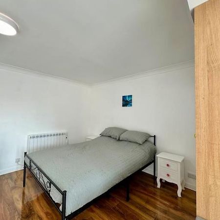 شقة Flat On High Street Saltdean المظهر الخارجي الصورة